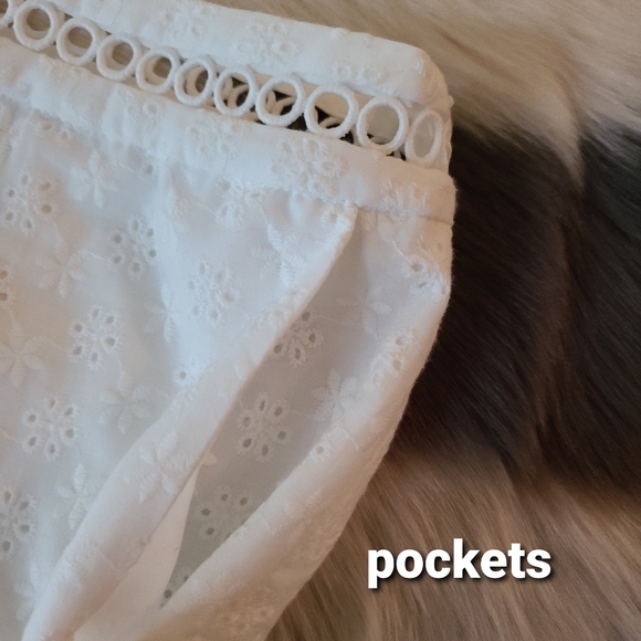 NEW Endless Rose Eyelet Shorts - Picture 8 of 9